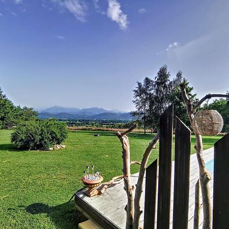 La Roulotte Du Cagire - 4 Pers - Pyrenees Guest House Villeneuve-de-Rivière Exterior foto