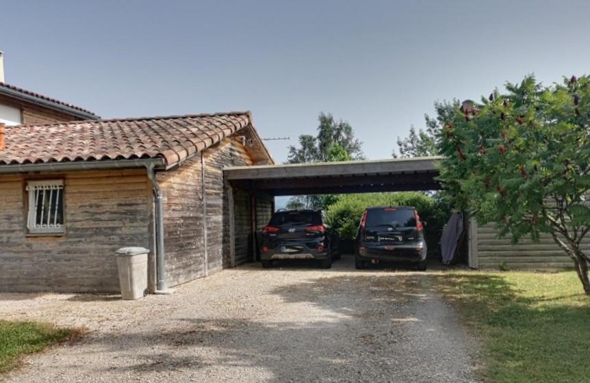 La Roulotte Du Cagire - 4 Pers - Pyrenees Guest House Villeneuve-de-Rivière Exterior foto